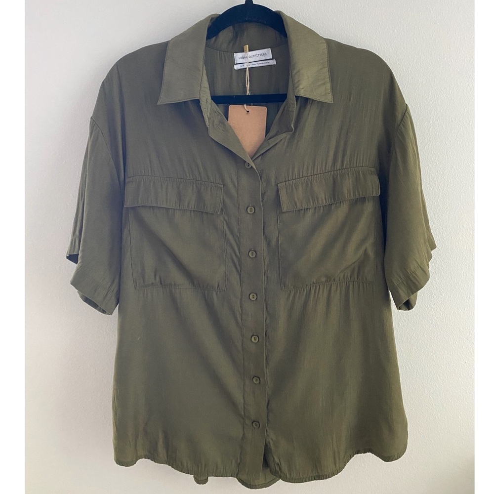 Urban Outfitters | Small Oversized Top